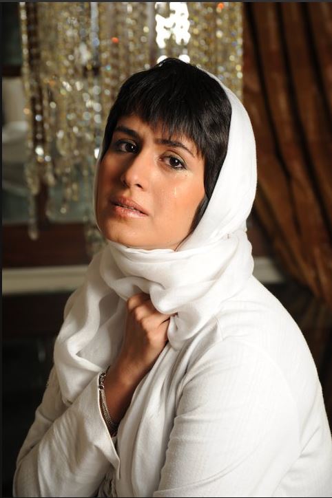 http://www.seemorgh.com/uploads/1392/05/neda%20farhang8.jpg