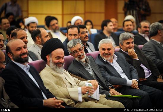 http://www.seemorgh.com/uploads/1392/06/madaraneh.jpg