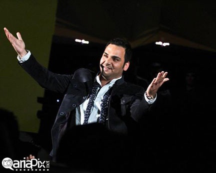http://www.seemorgh.com/uploads/1392/08/farzad%20farzin5.jpg
