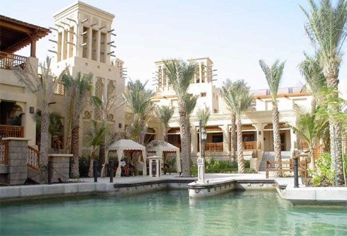 http://www.seemorgh.com/uploads/1392/09/little-venice-dubai5.jpg