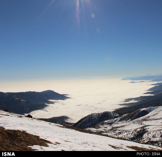 http://www.seemorgh.com/uploads/1392/12/soobatan-behesht-gilan3.jpg