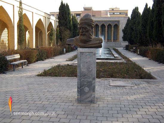 مجسمه صائب تبریزی صائب تبریزی,زندگینامه صائب تبریزی,شعر,قصیده,مجسمه صائب تبریزی