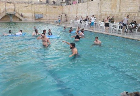 http://www.seemorgh.com/uploads/1393/06/gfhgjhg5.jpg