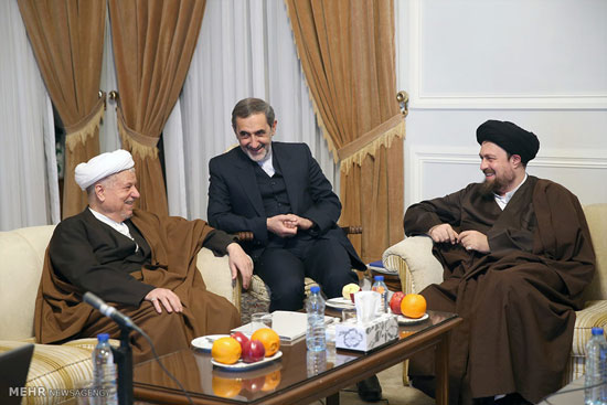 http://www.seemorgh.com/uploads/1393/10/azad5.jpg