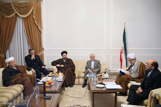 http://www.seemorgh.com/uploads/1393/10/azad6.jpg