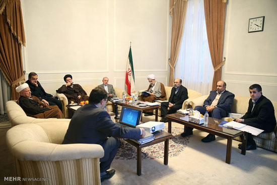 http://www.seemorgh.com/uploads/1393/10/azad9.jpg