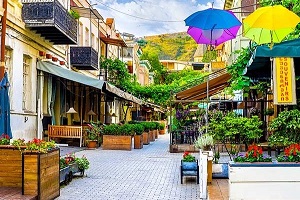 سفر به تفلیس با هزینه اندک