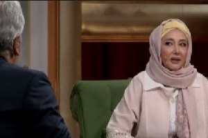 کتایون ریاحی در دورهمی: از ماجرای عاشقی تا انتقادات جسورانه از مدیری و مسئولان + فیلم کامل