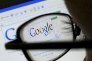 خطر جستجو کردن درباره نشانه های بیماری در اینترنت!