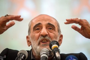 حسین شریعتمداری خواستار برخورد شدید و تحریم محصولات کره‌جنوبی شد