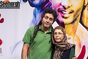تصاویر نیلوفر خوش خلق, ساغر قناعت, آذرخش فراهانی و مادرش در اکران مالاریا