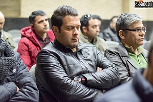 عکس های پژمان بازغی جواد رضویان و علی مسعودی در مراسم ختم مادر برادران کیایی