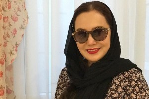 تبلیغ آرام جعفری برای مزون لباس دوستش! عکس