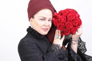 سلفی بهاره رهنما در حرم امام رضا (ع)