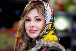 عکس: غم و اندوم نیوشا ضیغمی بر سر قبر پدرش