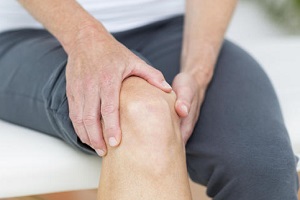 درد آرتروز زانو را چگونه کنترل کنیم ؟