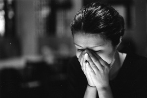  چگونه با افسردگی بعد از سوگ مقابله کنیم؟