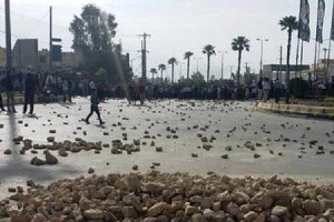 اعتراض ها در کازرون با شیوه ای عجیب از سر گرفته شد 