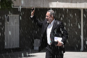 نمایندگان از توضیحات بطحایی قانع نشدند