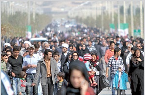 مردان صاحبان اصلی فضاهای شهری‌ هستند