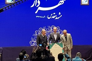 دلواپسانه؛ قرار است مشهد شهر زیارتی نمانَد