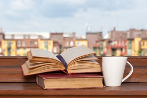 کتاب های پیشنهادی به انتخاب بزرگان ادب و هنر
