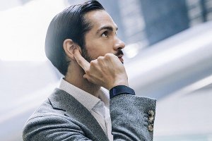 فناوری جدید در سال 2020 : با انگشت بجای گوشی صحبت کنید!