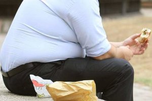 پاسخ به سوال جالب: چاقی ارثی است یا به سبک زندگی مربوط است؟