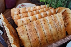 نان بربری خانگی در روزهای کرونایی، یک دستور بی نقص و عالی