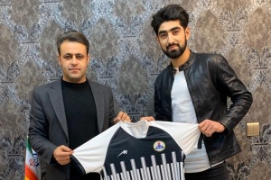نفت مسجد سلیمان مهاجم جنجالی پرسپولیس را خرید