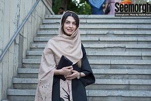 تیپ دهه شصتی الیکا عبدالرزاقی و مهسا طهماسبی در سریال تلویزیونی + تصاویر