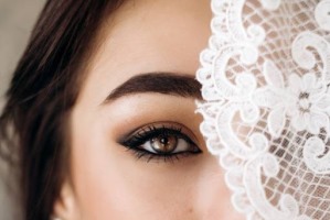 پرپشت کردن ابرو با 11 روش ساده، کاربردی و موثر