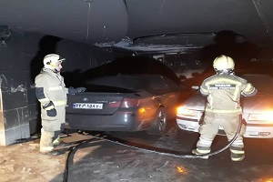 نجات ۲۵نفر از آتش‌سوزی در خیابان نیروی هوایی