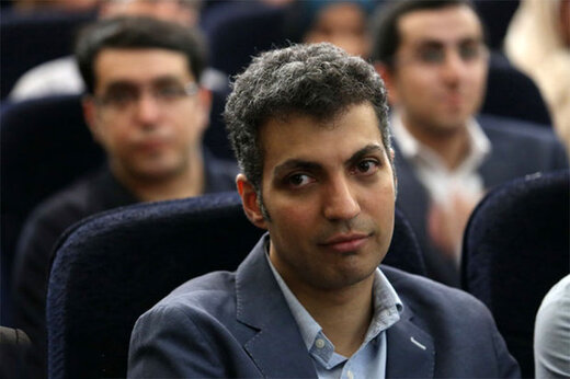 تدریس آنلاین زبان توسط فردسی پور به دانشجویانش در دانشگاه شریف! عکس