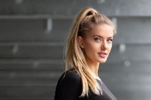 دختر دونده، مربی بدنساز دورتموند نشده است!