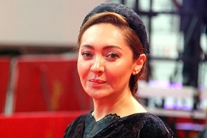 استایل نیکی کریمی روی فرش قرمز جشنواره برلین 2023 + تصاویر