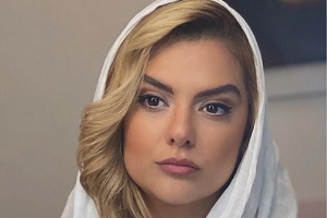 دنیا مدنی کشف حجاب کرد + عکس جدید