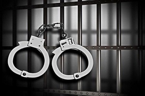 دستگیری 13 نفر در یک پرونده اخلال نظام بانکی 