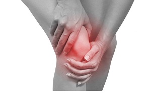آیا می‌دانید کمبود چه ویتامینی باعث احساس درد بعد از جراحی زانو است؟