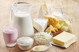 لبنیات کم چرب مصرف کنیم یا پرچرب؟