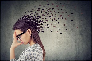 این علائم ۱۰ سال زودتر آلزایمر را پیش بینی می کنند!