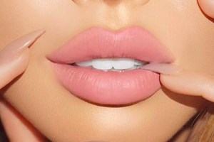 برجسته کردن لب با 3 راه ساده