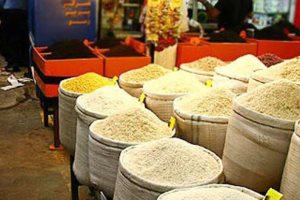 افزایش ۱۱۴ درصدی قیمت برنج ایرانی، فروش تا ۳۶ هزار تومانی هر کیلو برنج وارداتی و درخواست افزایش قیمت از سوی واردکنندگان، بخشی از جریان بازار برنج در مدت اخیر است