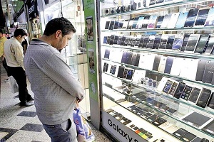 اطلاعیه مهم گمرک درباره فعال‌ سازی موبایل مسافری