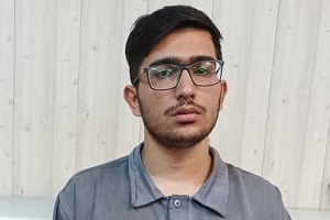 روباه پارک دانشجو که با 20 زن و مرد همخانه شده بود 