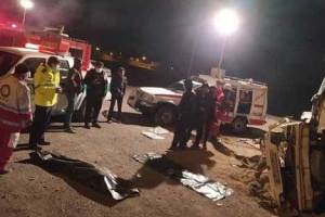 تصادف مرگبار تریلر و پژو پارس در جاده اصفهان