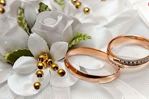 دردسر ازدواج زن مطلقه با پیرمرد تنها