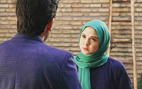 نیلوفر هوشمند در سریال لیسانسه ها نیلوفر هوشمند در سریال لیسانسه ها