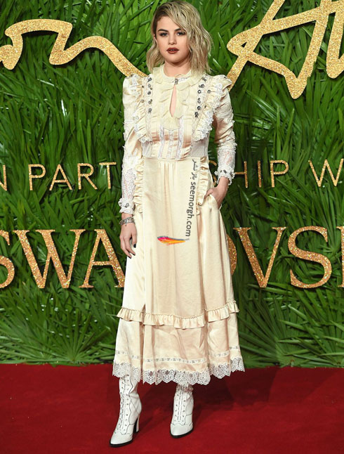 مدل لباس سلنا گومز Selena Gomez در Fashion Awards 2017