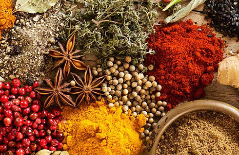 چه ادویه هایی برای زمستان مفید هستند؟ چه ادویه هایی برای زمستان مفید هستند؟